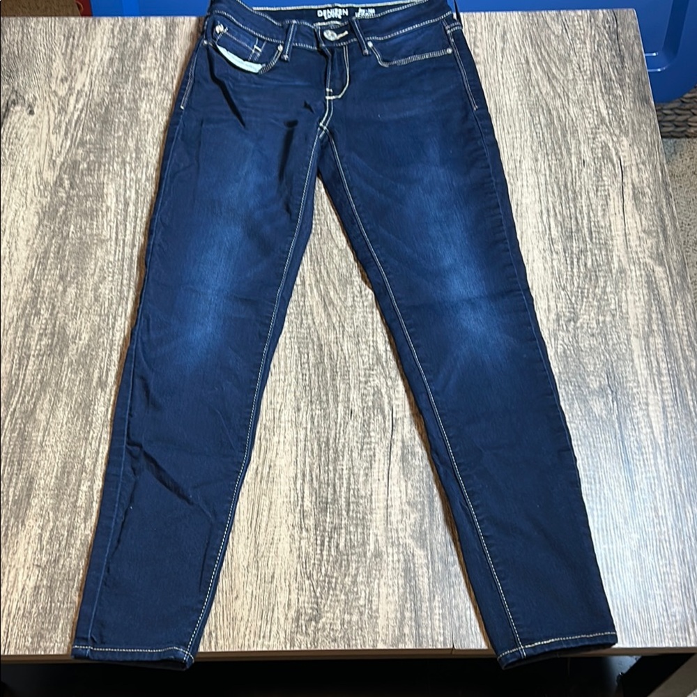 Denizen from Levi's Dark Blue Jeggings